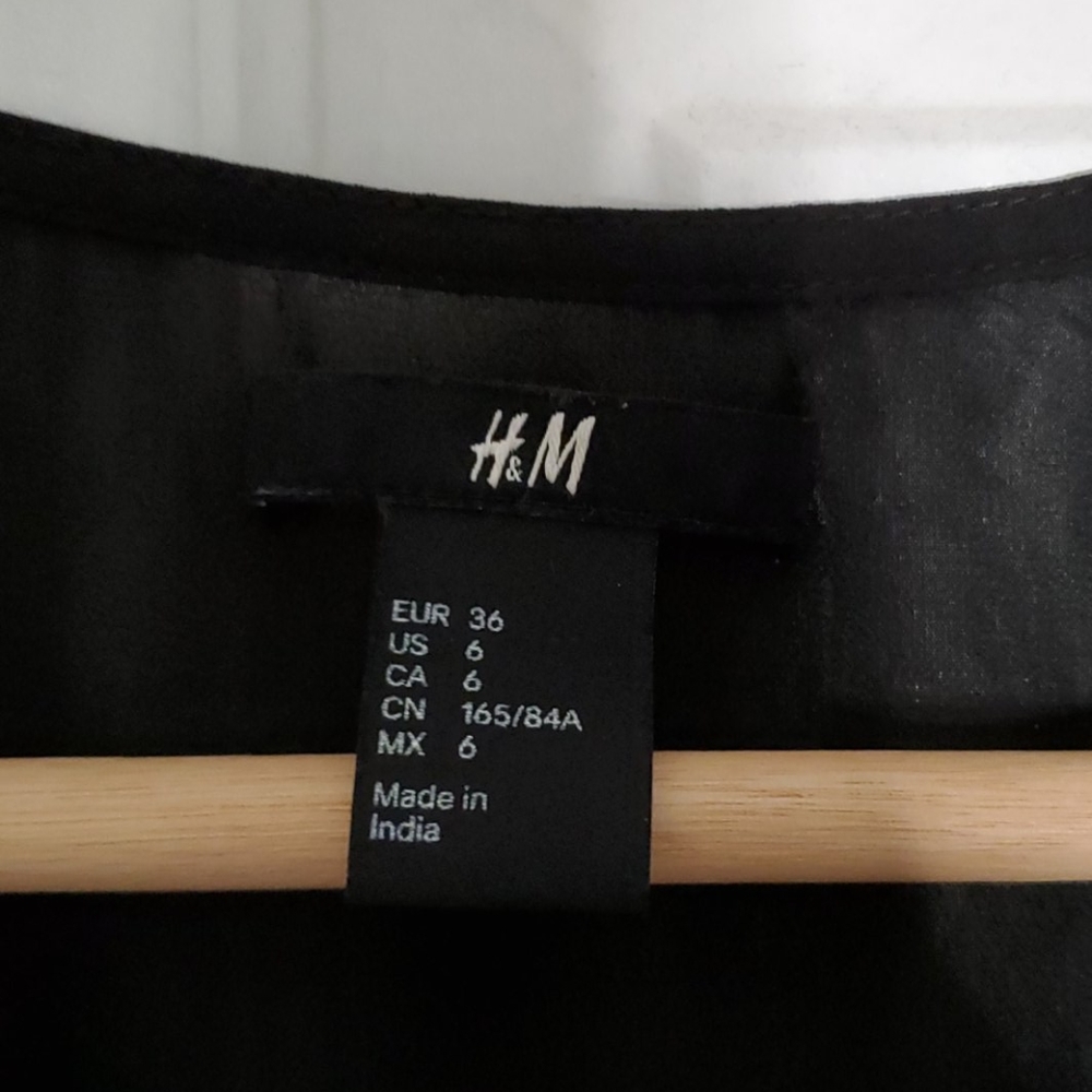 H&M tunic - Picture 2 of 2